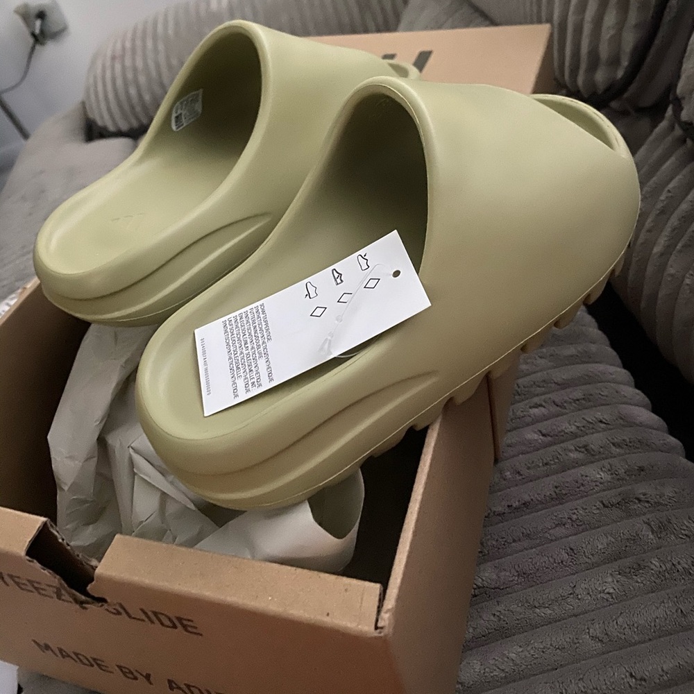 YEEZY slides